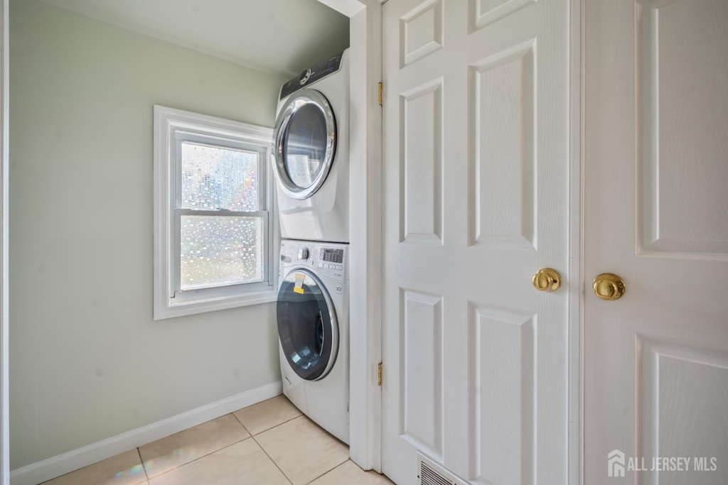 30 Runyon Avenue - Photo 19