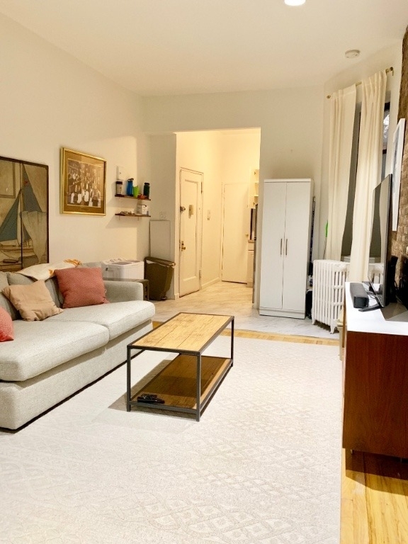 224 E 27th Street - Photo 2