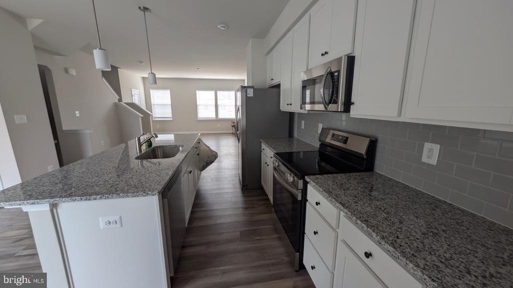1322 Cedar Valley - Photo 2