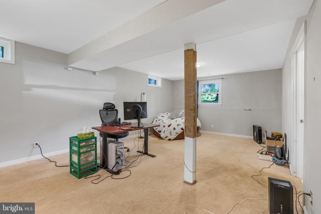 1703 Sherwood Dr - Photo 17