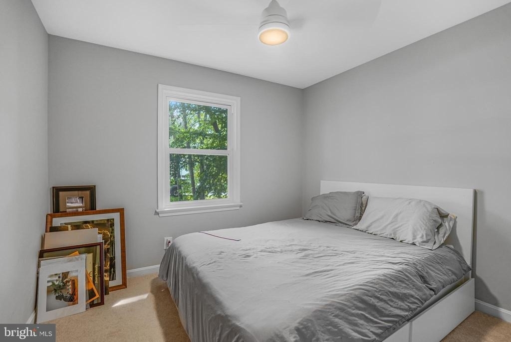 1703 Sherwood Dr - Photo 13