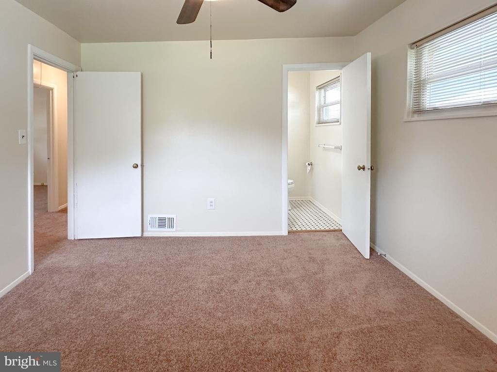 1406 Hylton Avenue - Photo 15