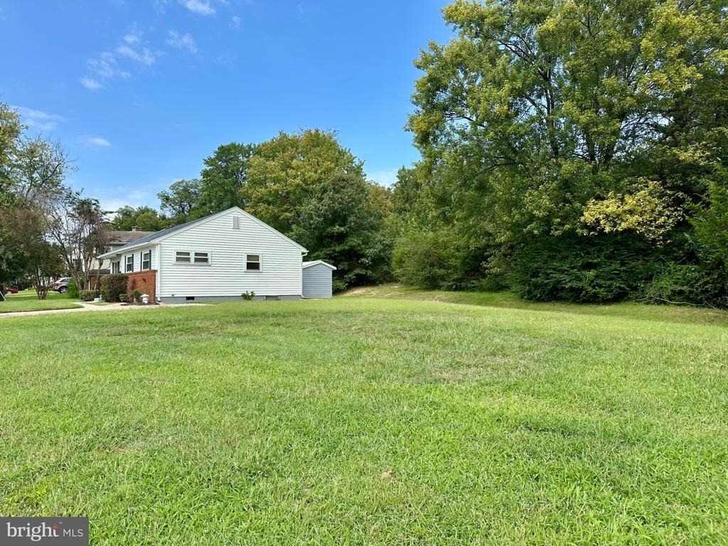 1406 Hylton Avenue - Photo 20