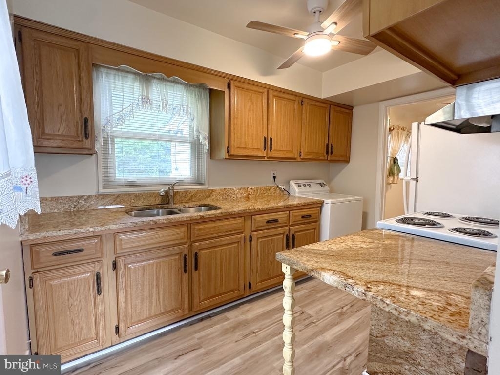 1406 Hylton Avenue - Photo 7