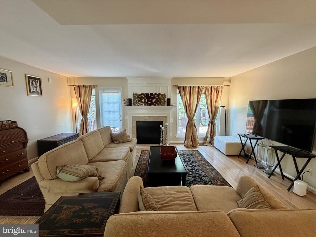 11535 Bertram Street - Photo 6