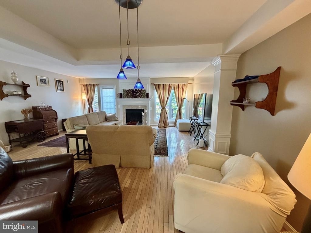 11535 Bertram Street - Photo 2