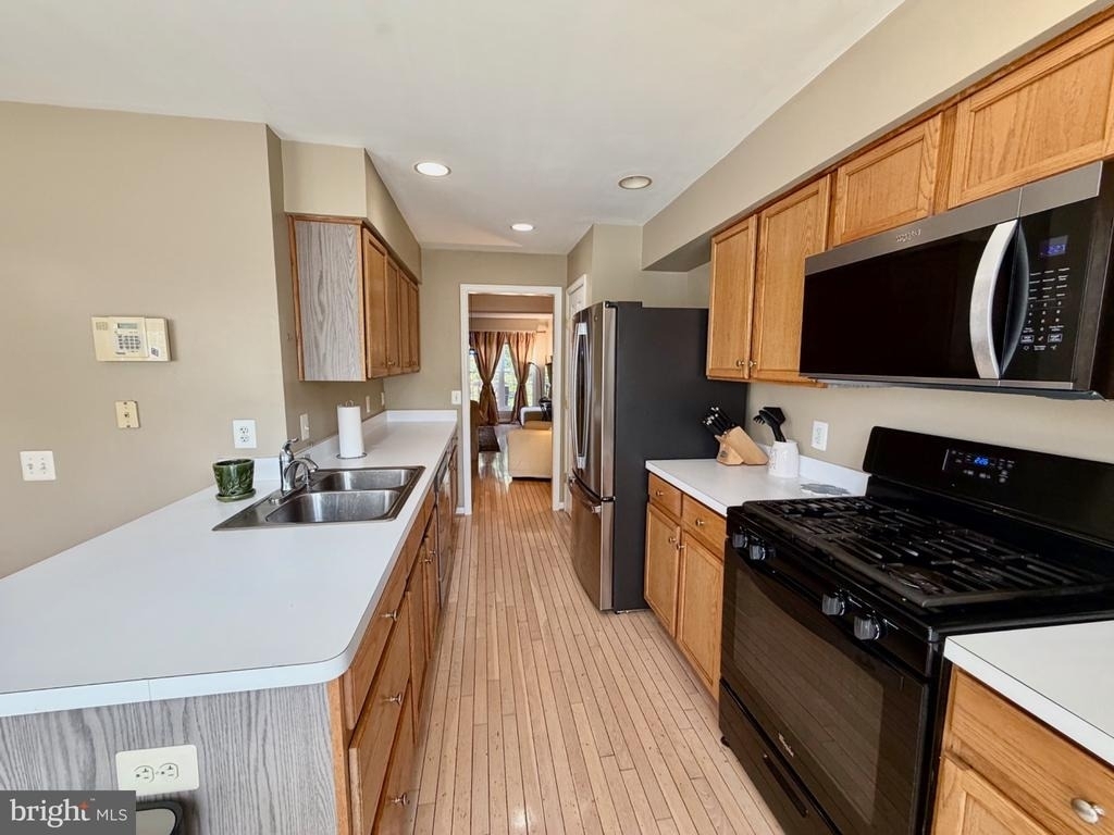 11535 Bertram Street - Photo 14