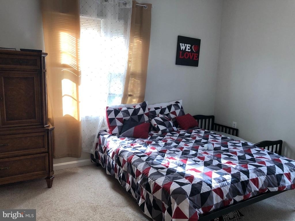 667 Constellation Square Se - Photo 14