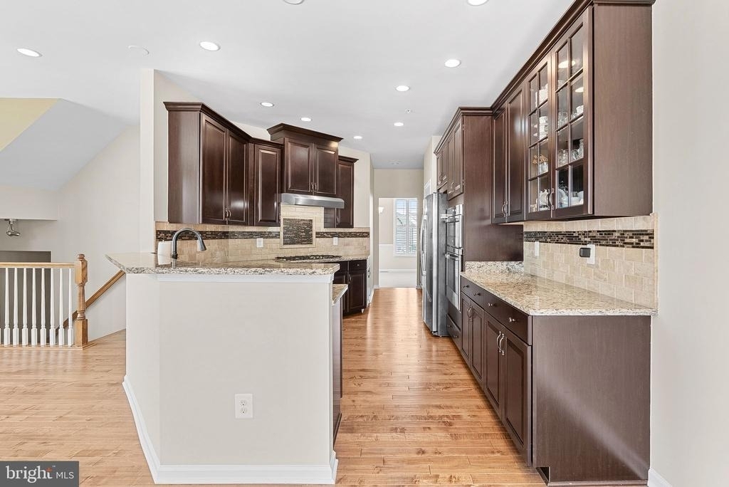 43117 Shore Square - Photo 4