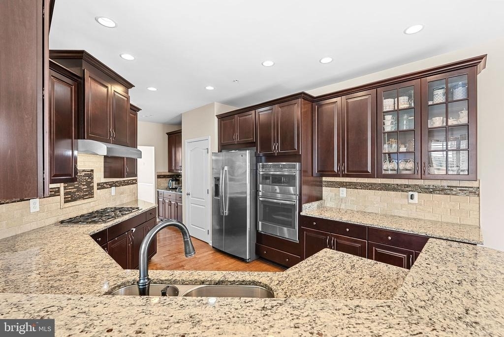 43117 Shore Square - Photo 3