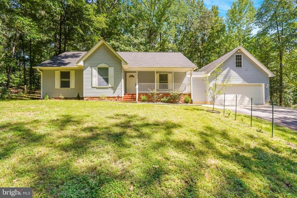 10521 Roosevelt Drive - Photo 1