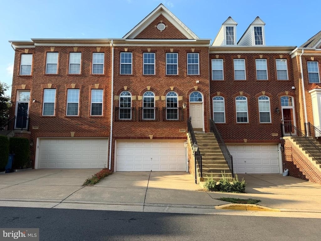 5669 Faircloth Court - Photo 1