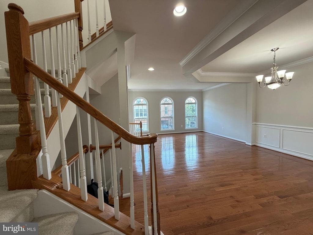 5669 Faircloth Court - Photo 5