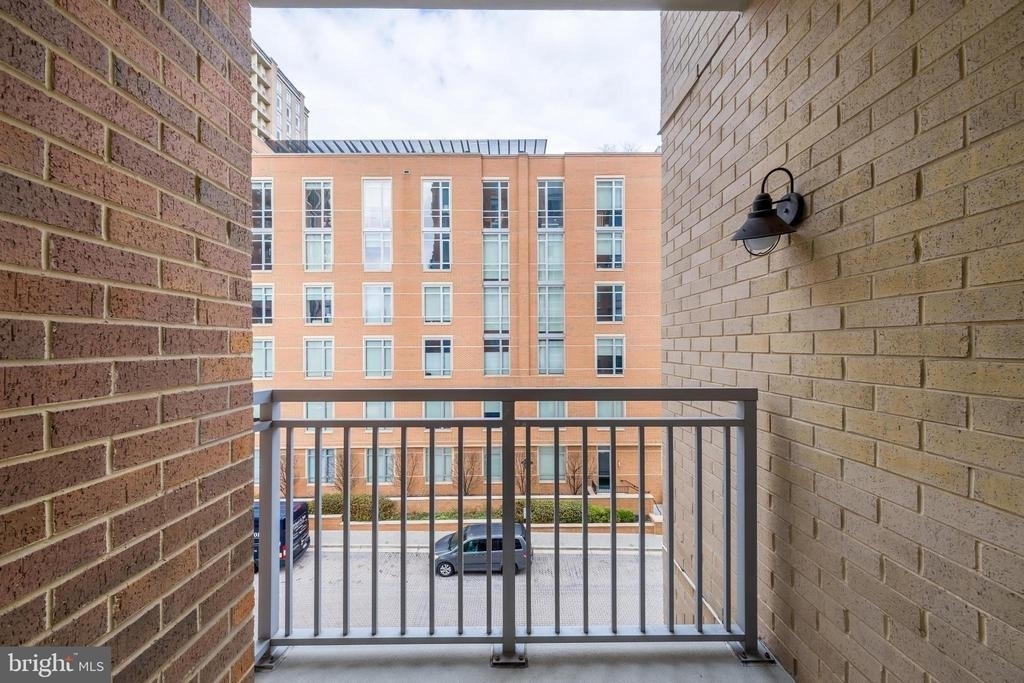 11990 Market Street - Photo 31