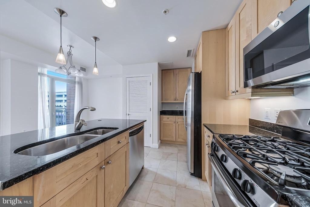 11990 Market Street - Photo 23