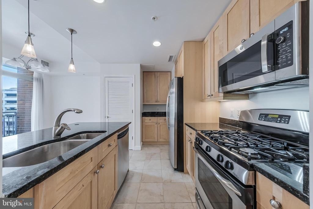 11990 Market Street - Photo 22