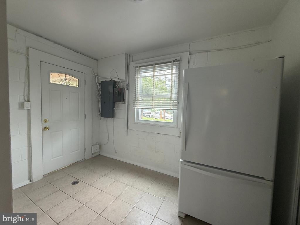 3921 Forest Grove Drive - Photo 10