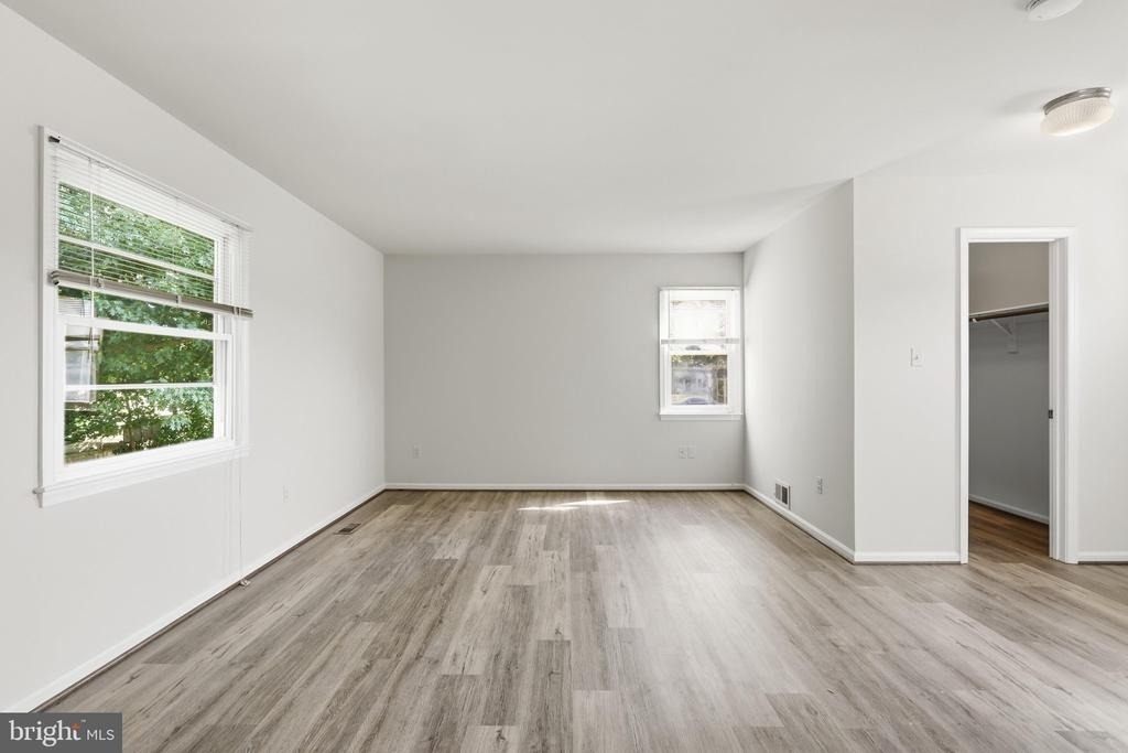 2998 Steven Martin Drive - Photo 9