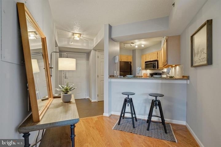 1200 Braddock Place - Photo 7