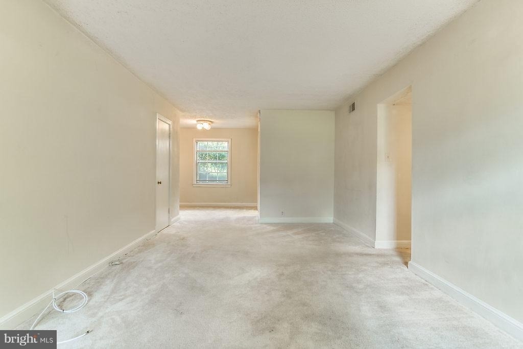 2401 Arlington Boulevard - Photo 7