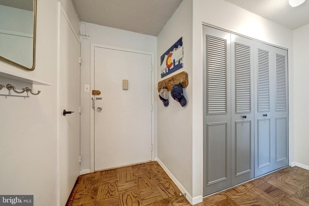 2030 N Adams Street - Photo 1