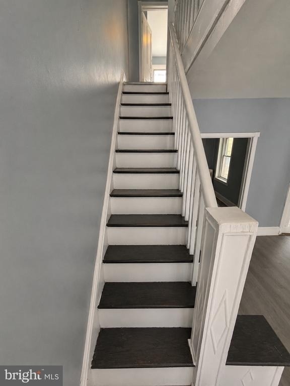 611 E Wishart Street - Photo 8