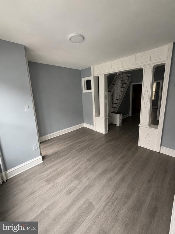 611 E Wishart Street - Photo 2