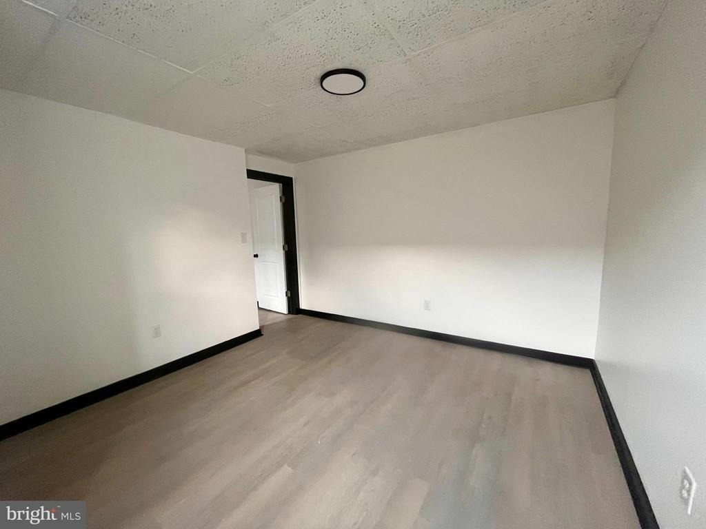 1912 S 17th Street - Photo 8