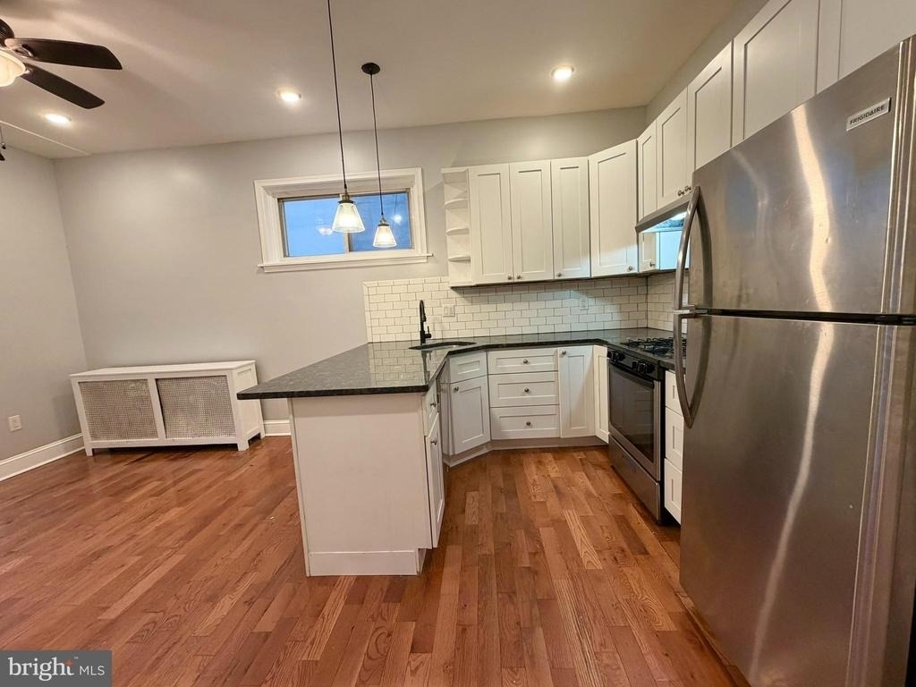 5028 Walnut Street - Photo 11