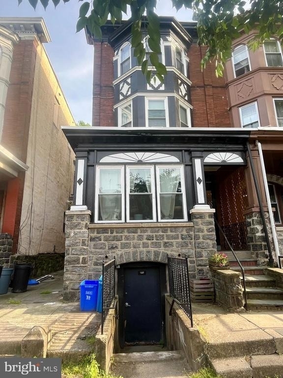 5028 Walnut Street - Photo 0