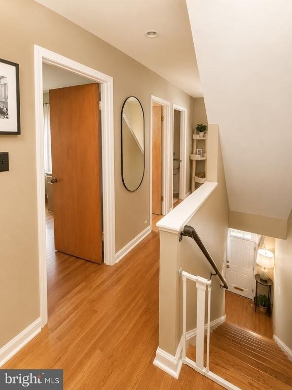 238 E Thompson Street - Photo 9