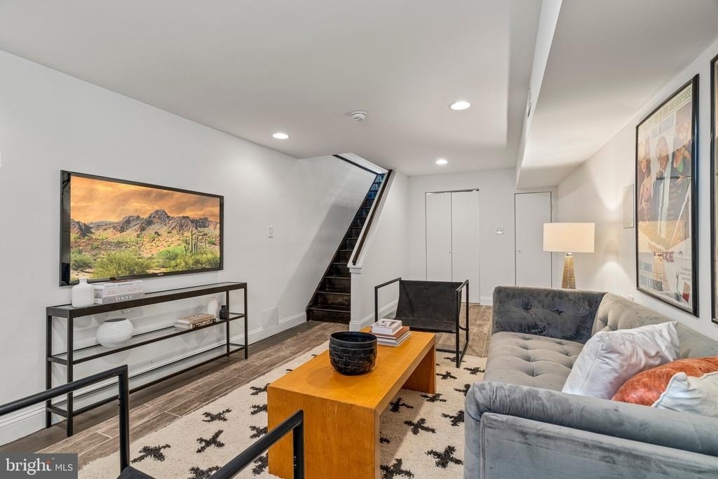 1515 Latona Street - Photo 15