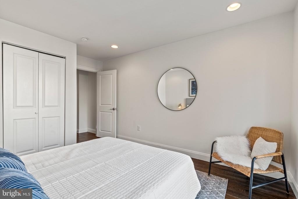 1515 Latona Street - Photo 20