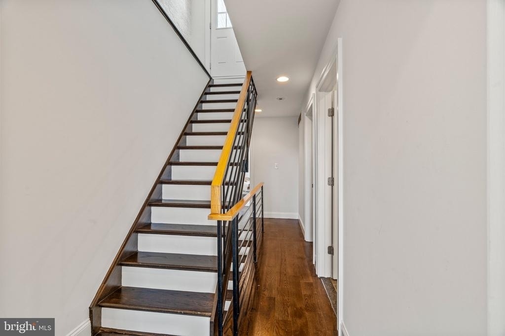 1515 Latona Street - Photo 25