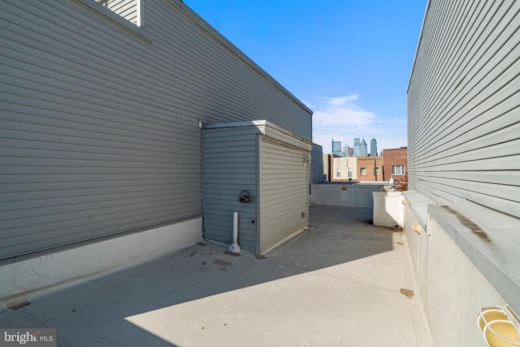 1515 Latona Street - Photo 31