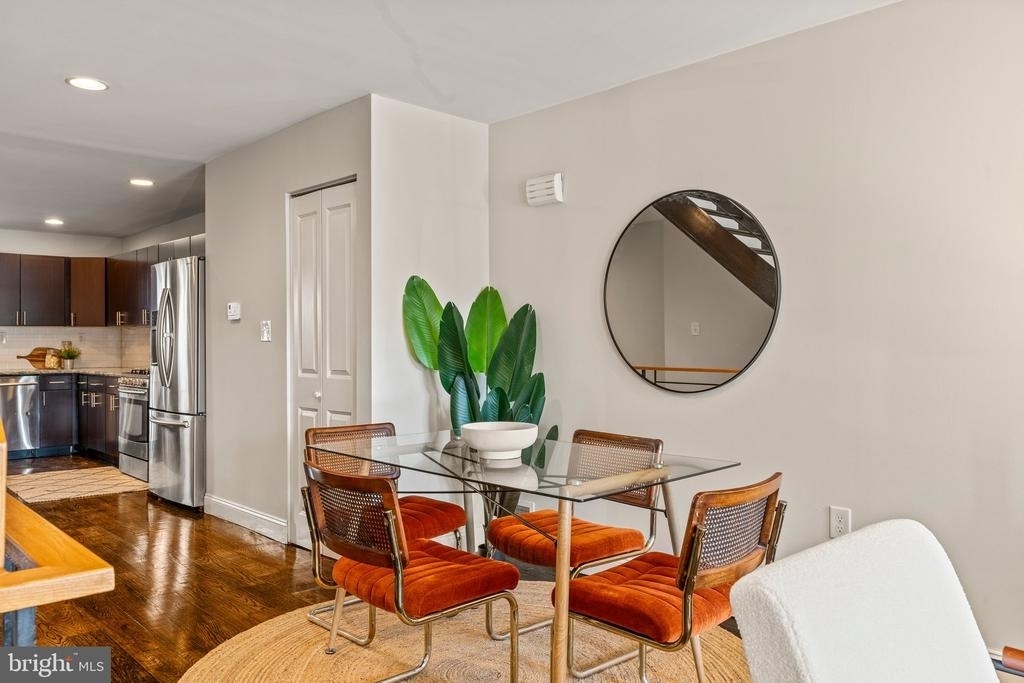 1515 Latona Street - Photo 6