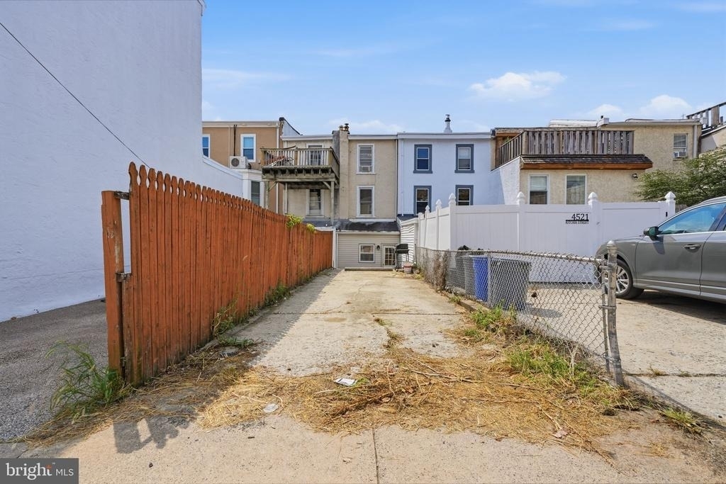 4519 Ritchie Street - Photo 1
