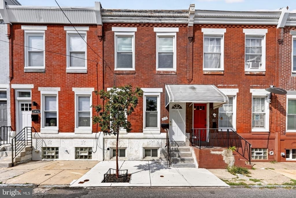 1829 Mcclellan Street - Photo 0