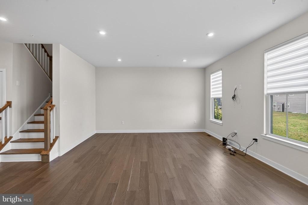 1047 Watson Court - Photo 13