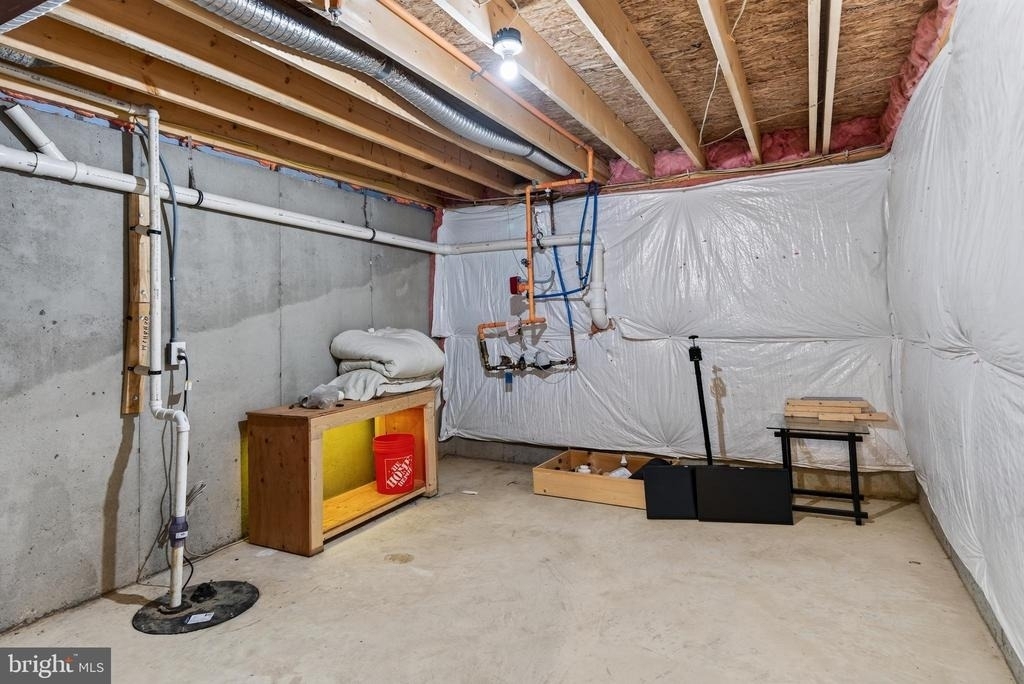 1047 Watson Court - Photo 40