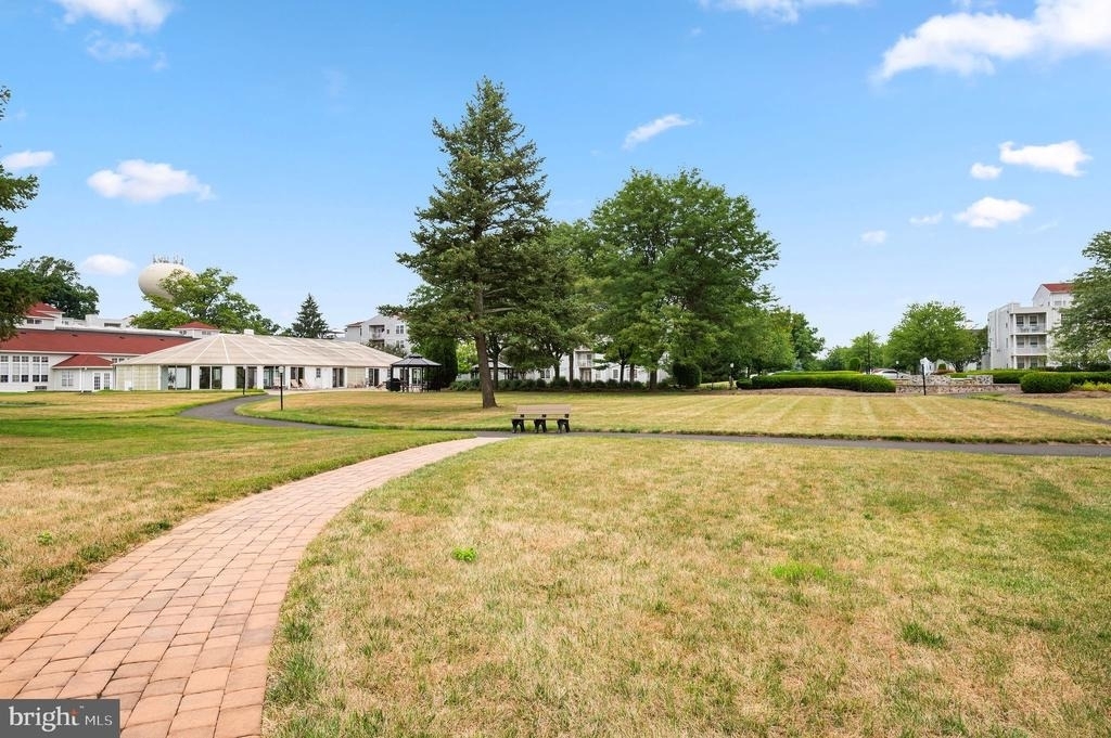 8204 Centennial Station - Photo 45