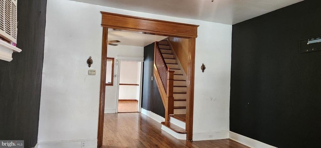 856 Quinton Avenue - Photo 3