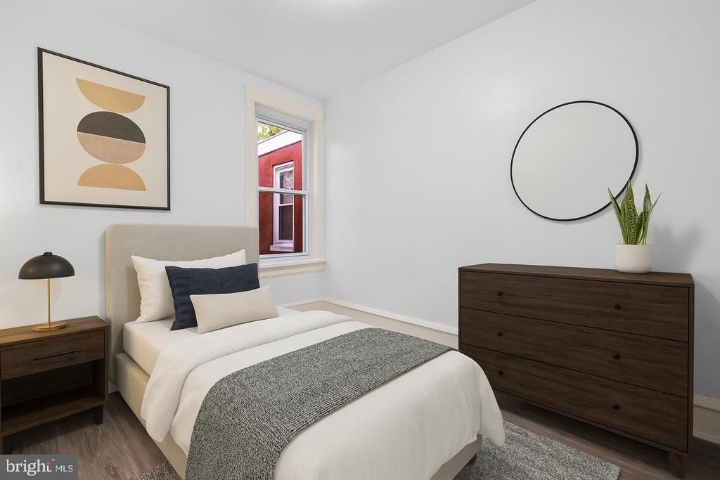 344 Middlesex Street - Photo 14