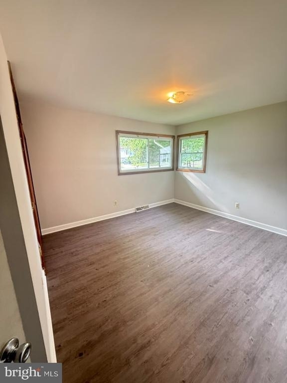 8111 Fort Foote Road - Photo 12