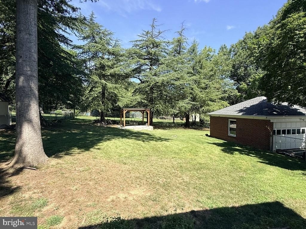 11308 Cedar Lane - Photo 4