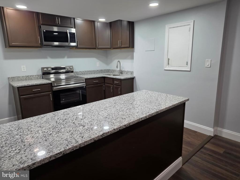 13811 Heatherstone Drive - Photo 4