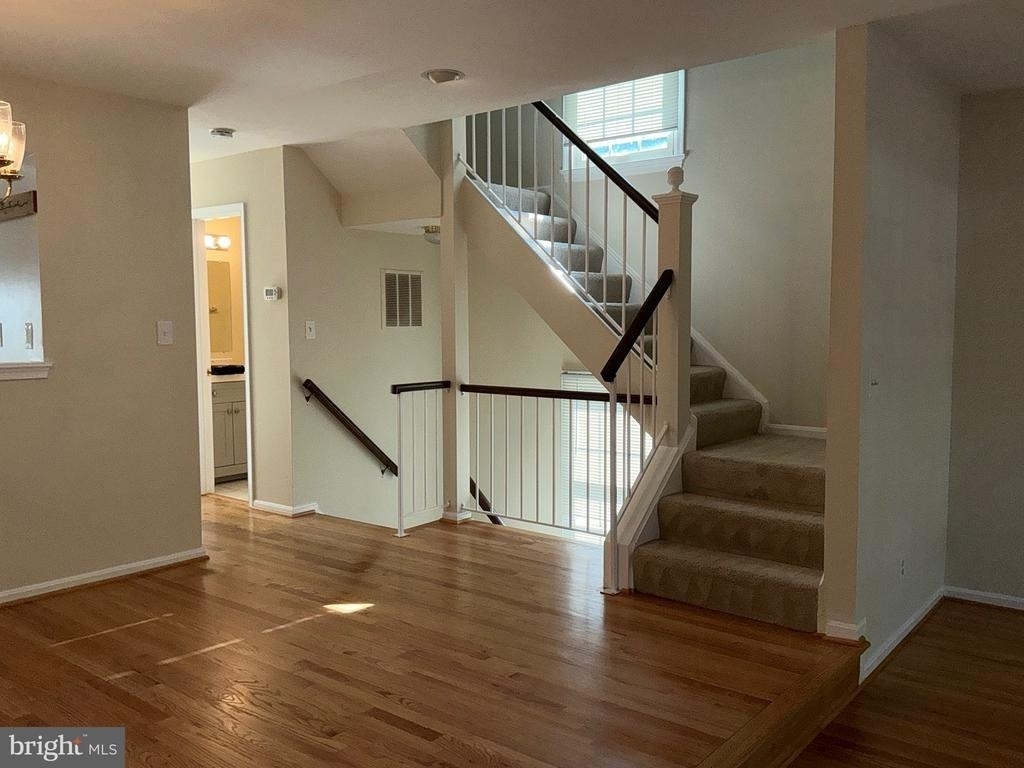 1311 Templeton Place - Photo 13