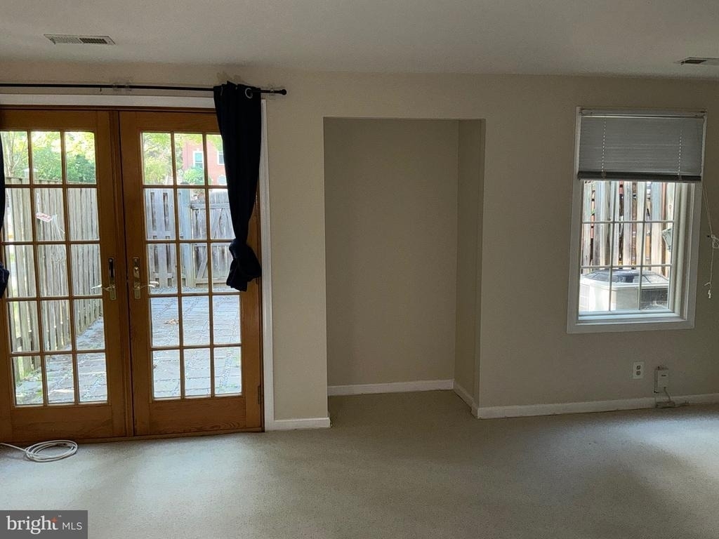 1311 Templeton Place - Photo 25