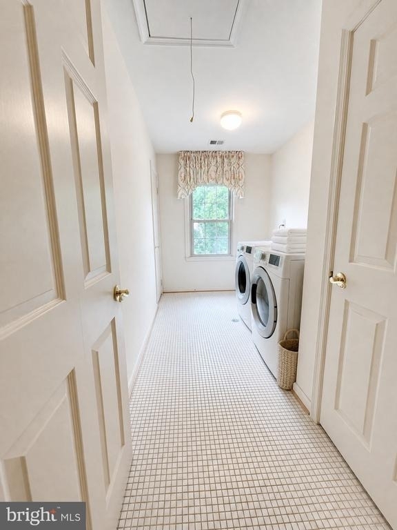 10804 Willow Run Court - Photo 9