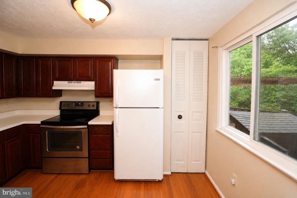 17231 Epsilon Place - Photo 8